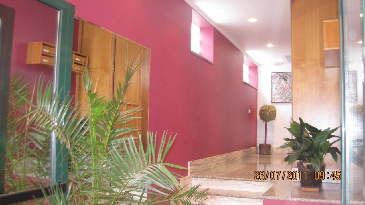 Apartamento Arriondas Buitenkant foto