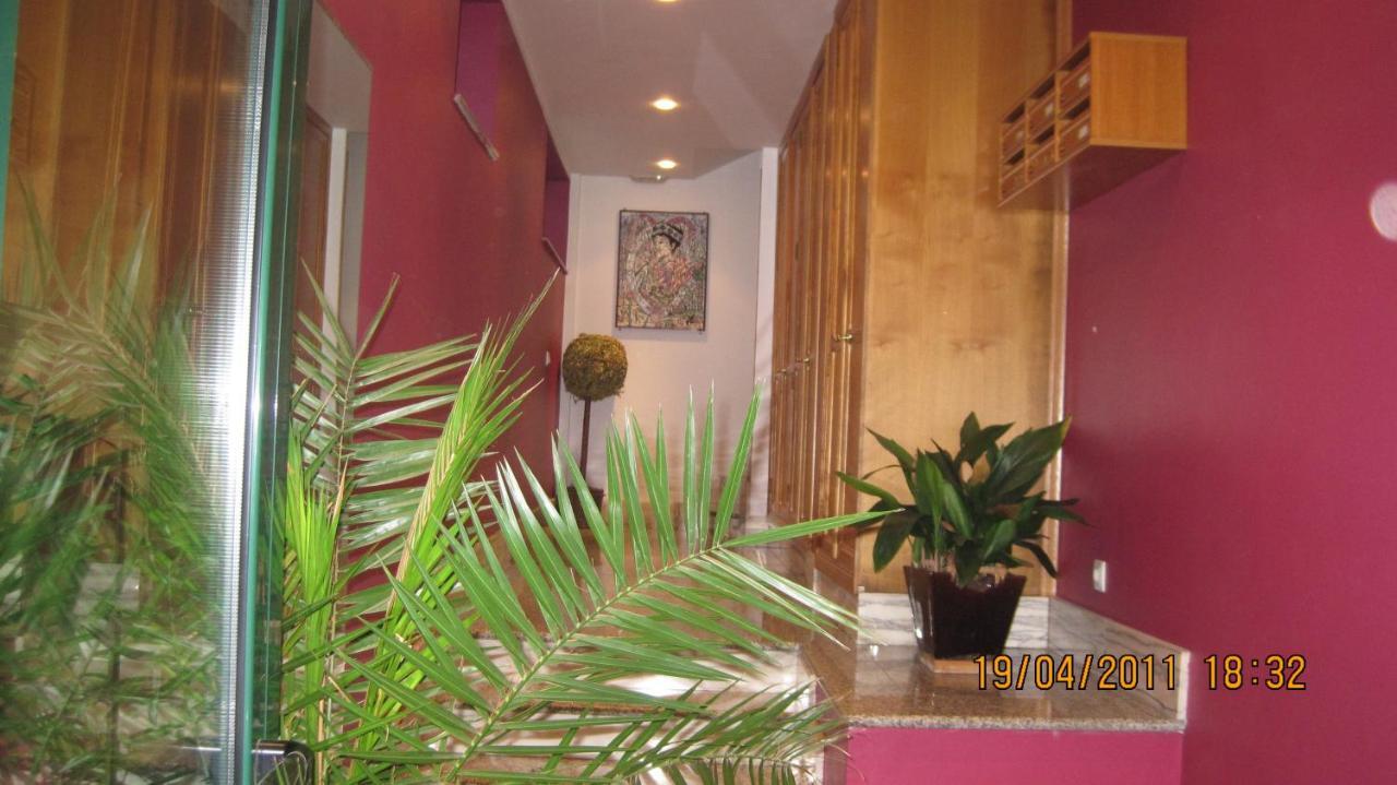 Apartamento Arriondas Buitenkant foto