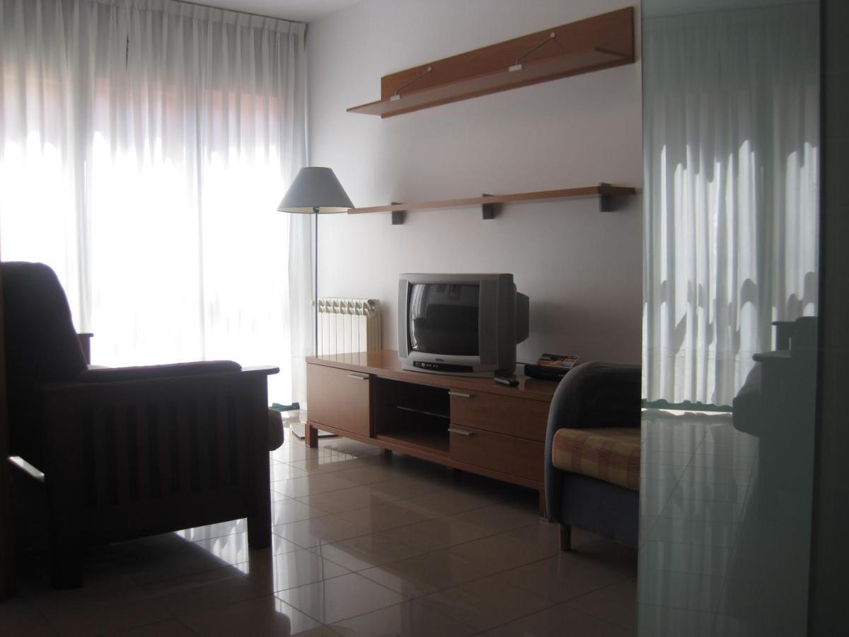 Apartamento Arriondas Buitenkant foto